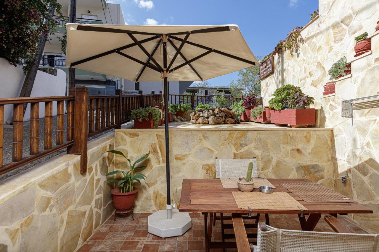 Pension Lucy Panormos  Экстерьер фото