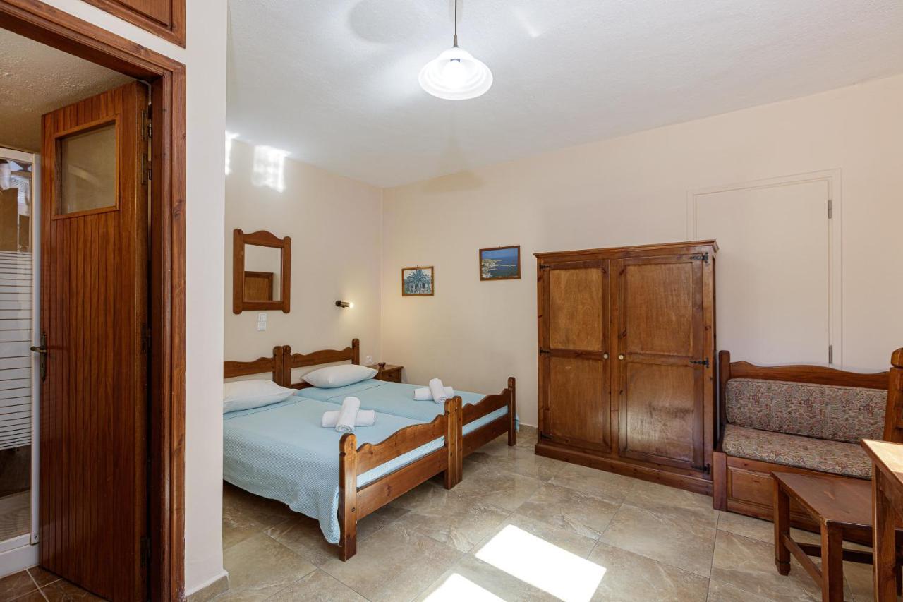 Pension Lucy Panormos  Экстерьер фото