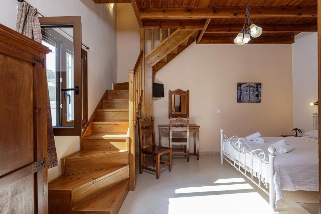Pension Lucy Panormos  Экстерьер фото