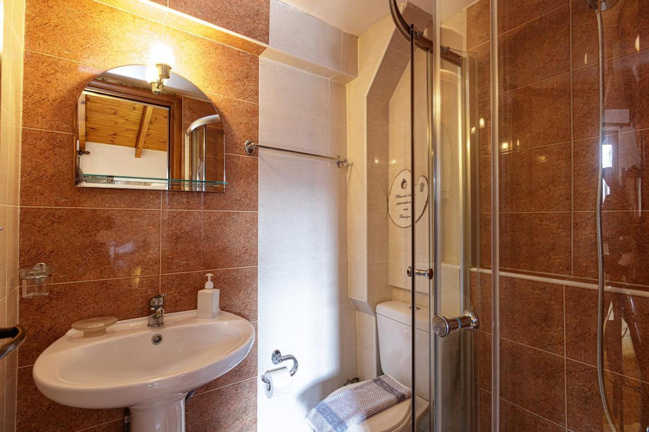 Pension Lucy Panormos  Экстерьер фото