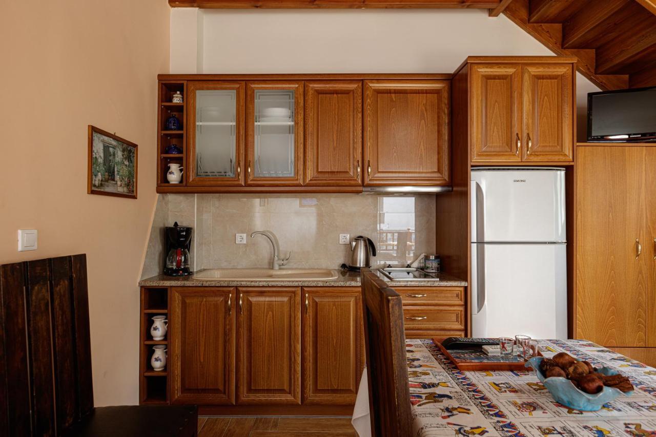 Pension Lucy Panormos  Экстерьер фото