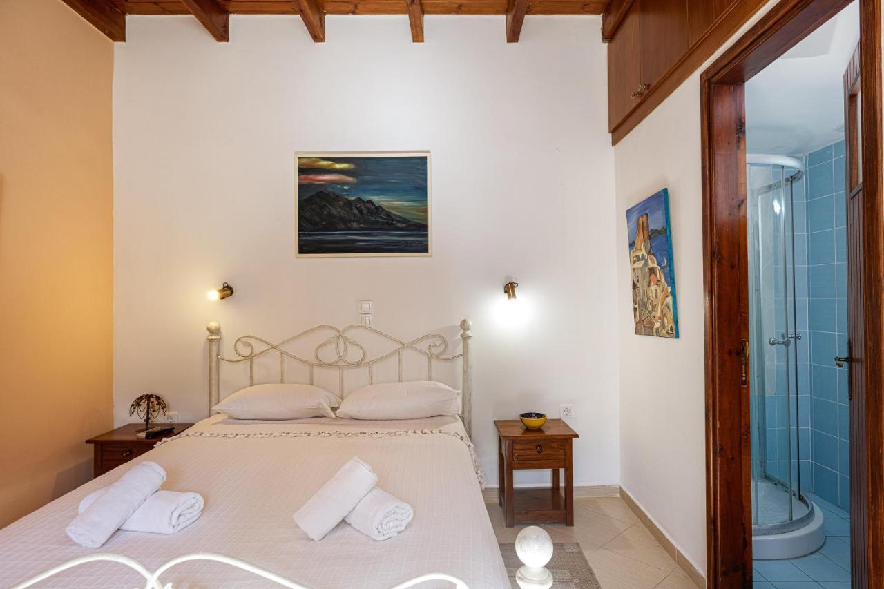 Pension Lucy Panormos  Экстерьер фото