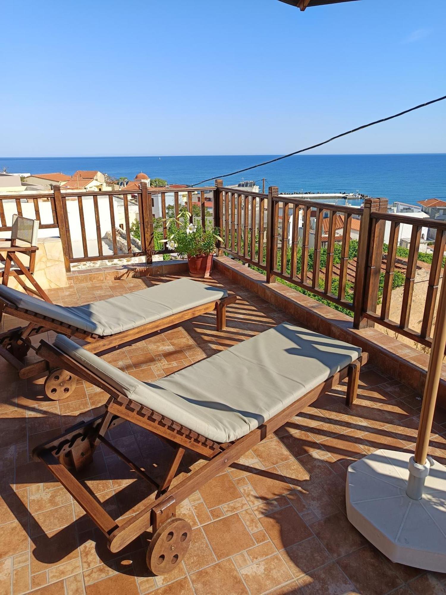 Pension Lucy Panormos  Экстерьер фото